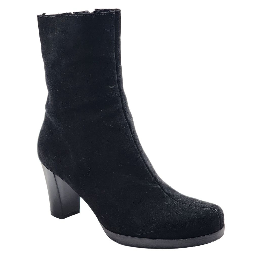 LA CANADIENNE Kate Waterproof Black Suede Ankle-High Heeled Boots 9.5